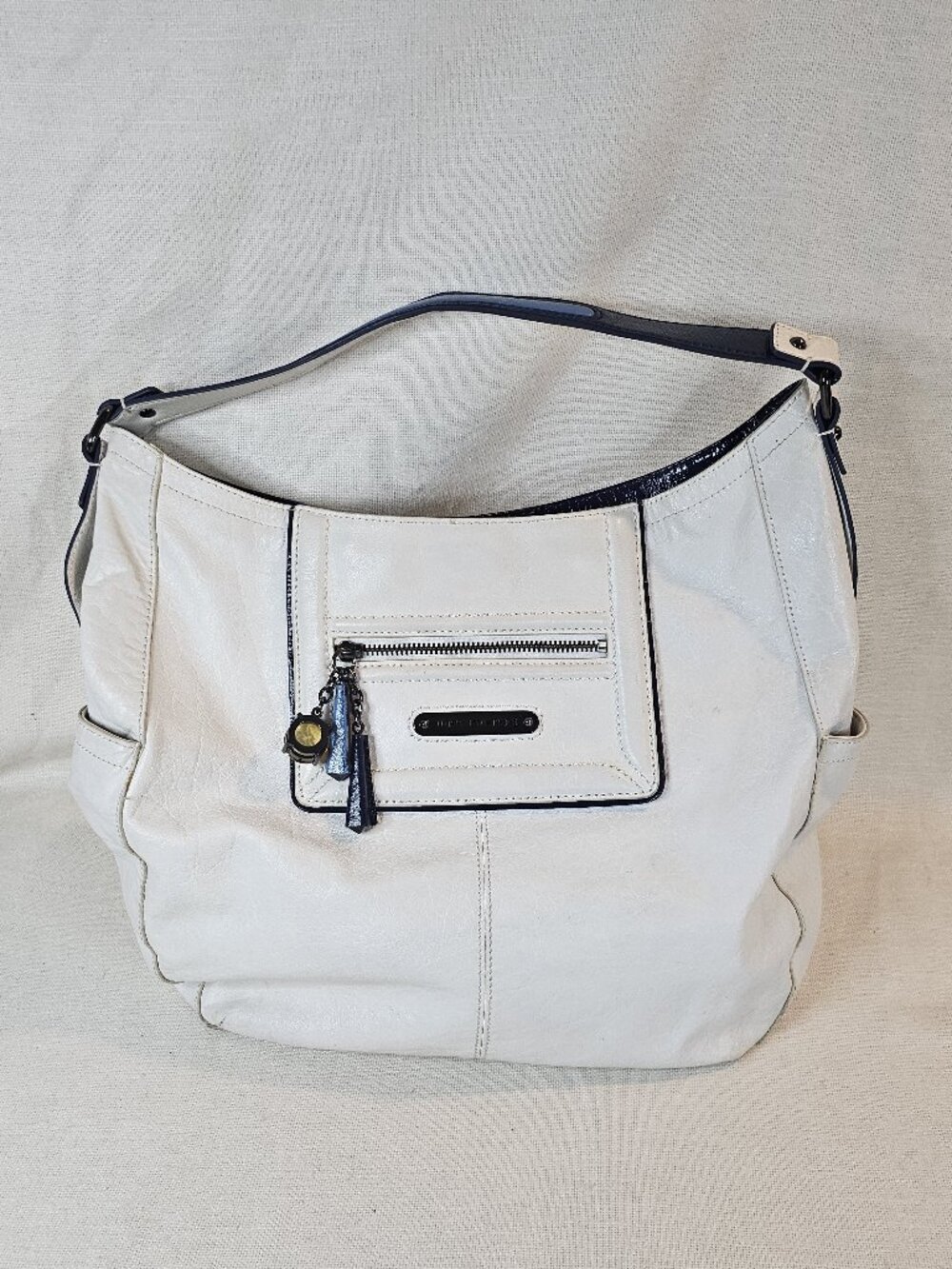 Juicy Couture Ms. Pippa Leather Hobo Bag